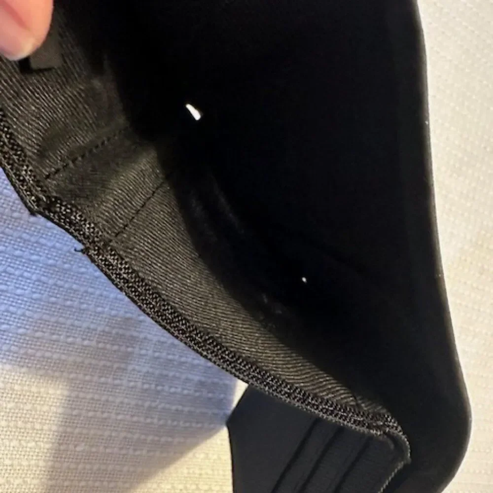 Black Tri-Fold Wallet 7240 NWT